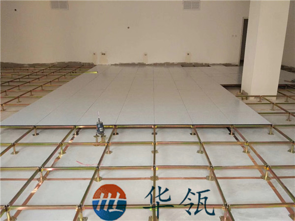 陶瓷防靜電地板鋪裝